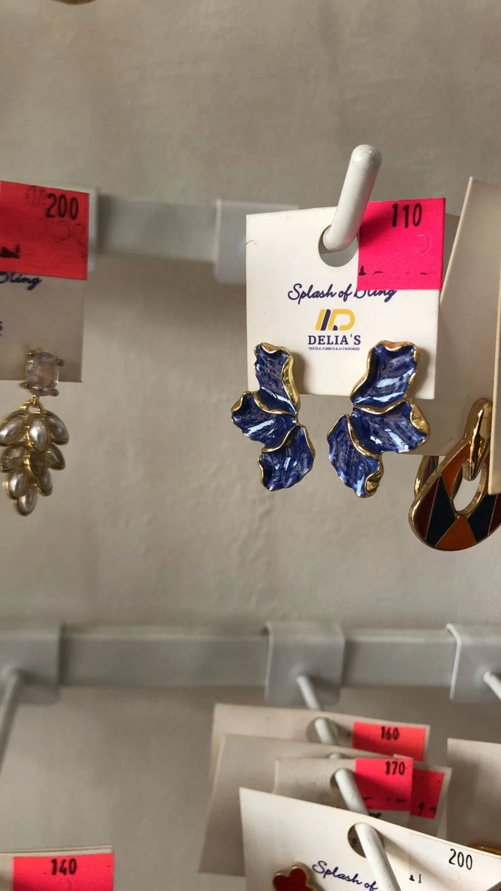 Splash fashionable Earrings