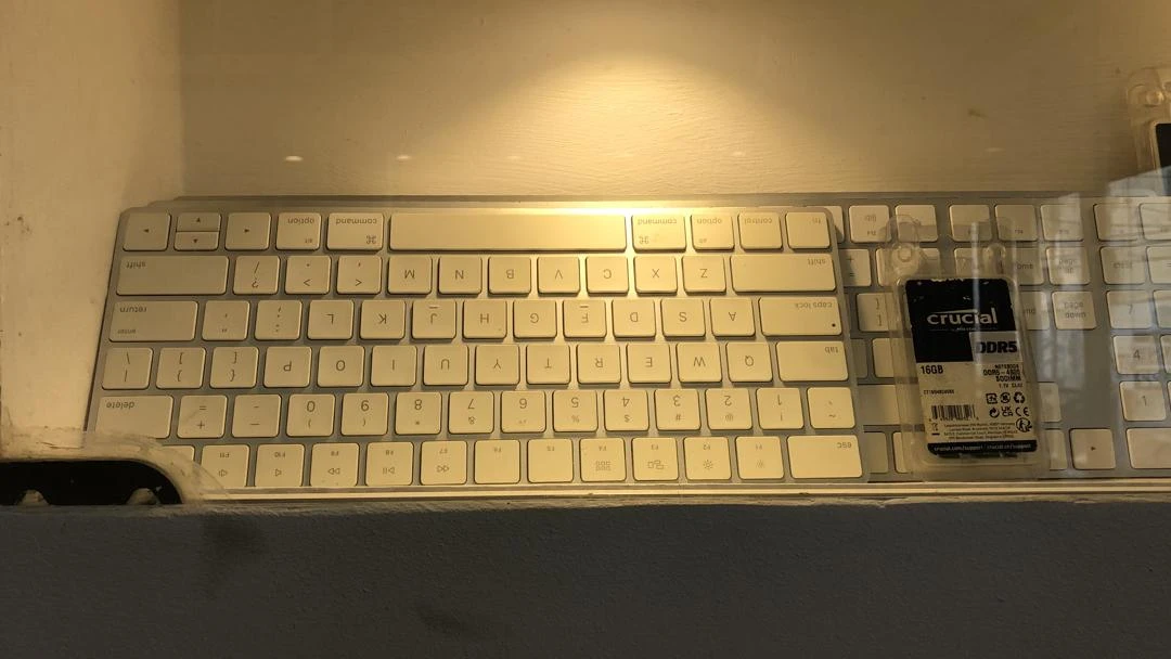 Apple Magic Keyboard with Numeric Keypad: Wireless, Bluetooth, Rechargeable. Wor