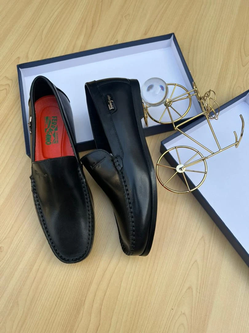 Black leather men's loafers