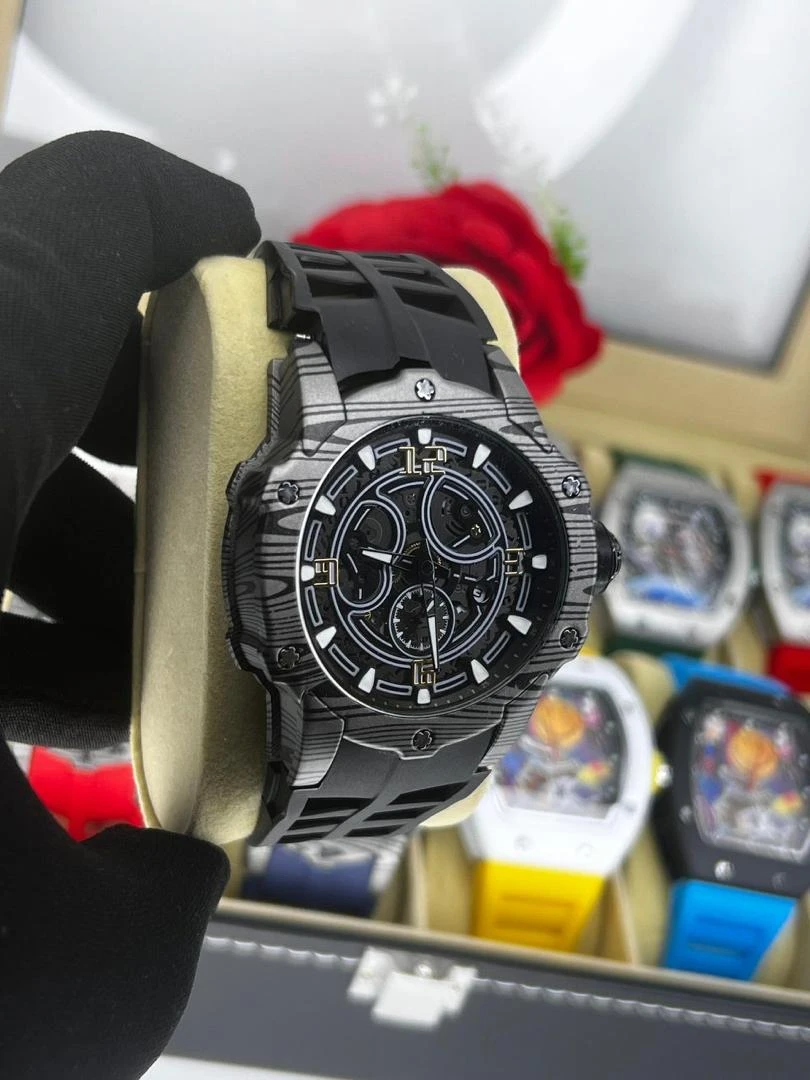 Kenneth Cole Quartz Analog